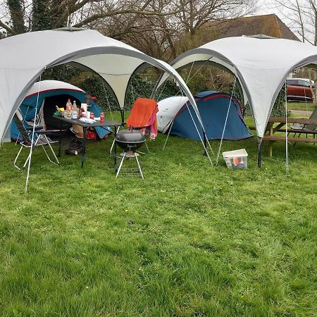 Basic 2P Tent Sotterum Otel Kornwerd Dış mekan fotoğraf