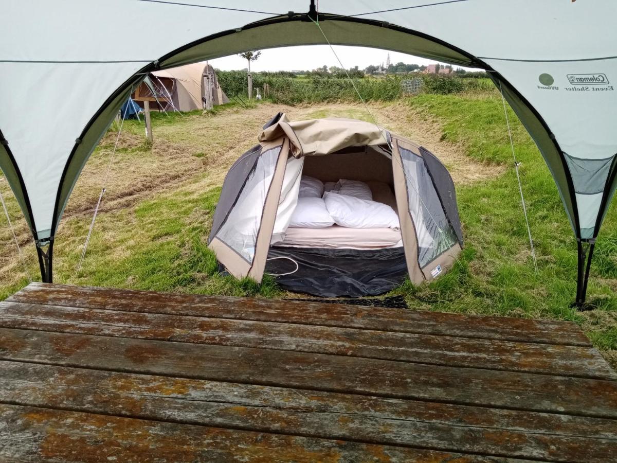 Basic 2P Tent Sotterum Otel Kornwerd Dış mekan fotoğraf
