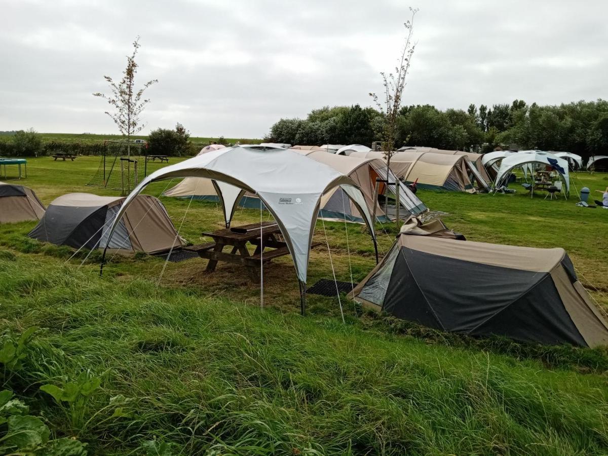 Basic 2P Tent Sotterum Otel Kornwerd Dış mekan fotoğraf